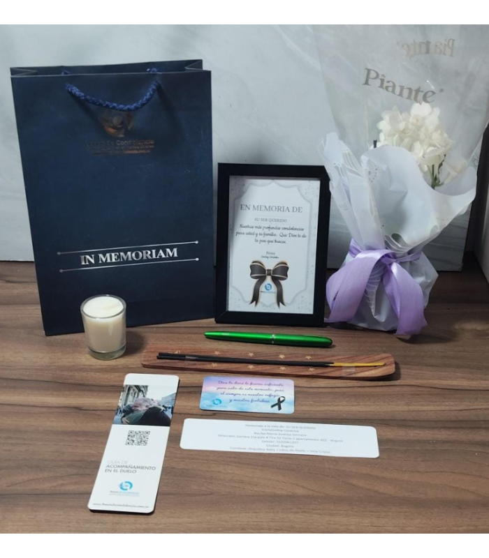 Orquidea Baby + Porta retrato + Vela Cristal Orquidea Baby + Porta retrato + Vela Cristal - Imagen 1